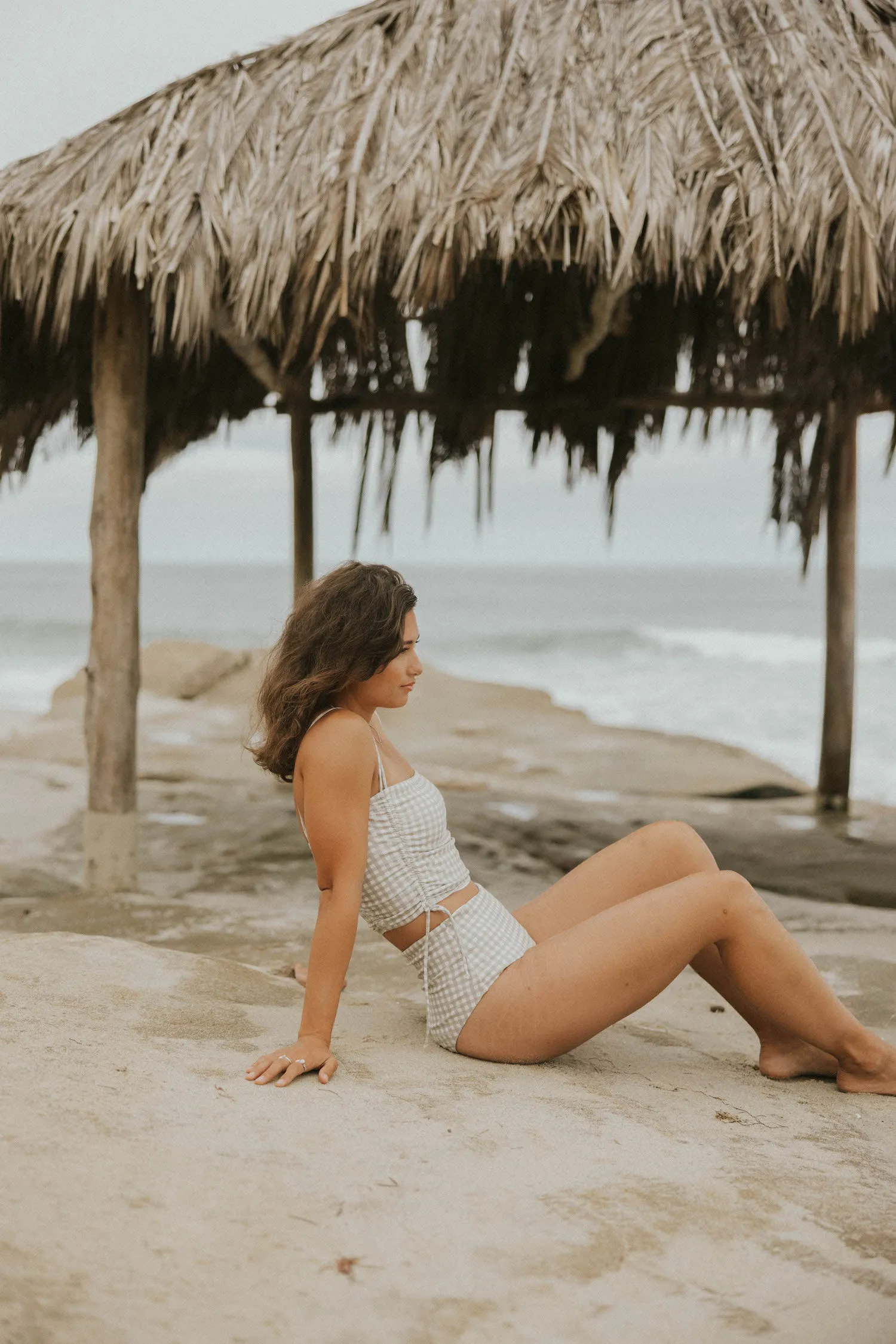 August High-Waisted Bottoms