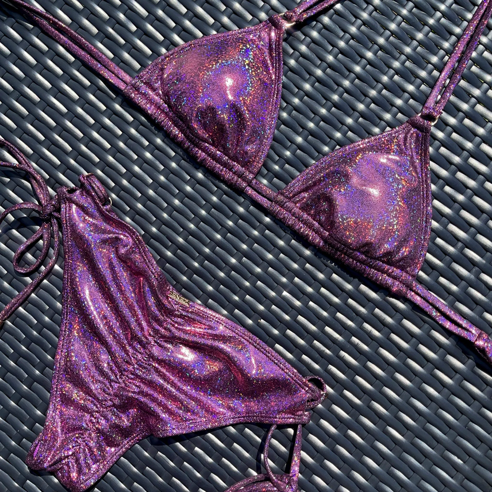 EDEN TOP - GLITTER BERRY