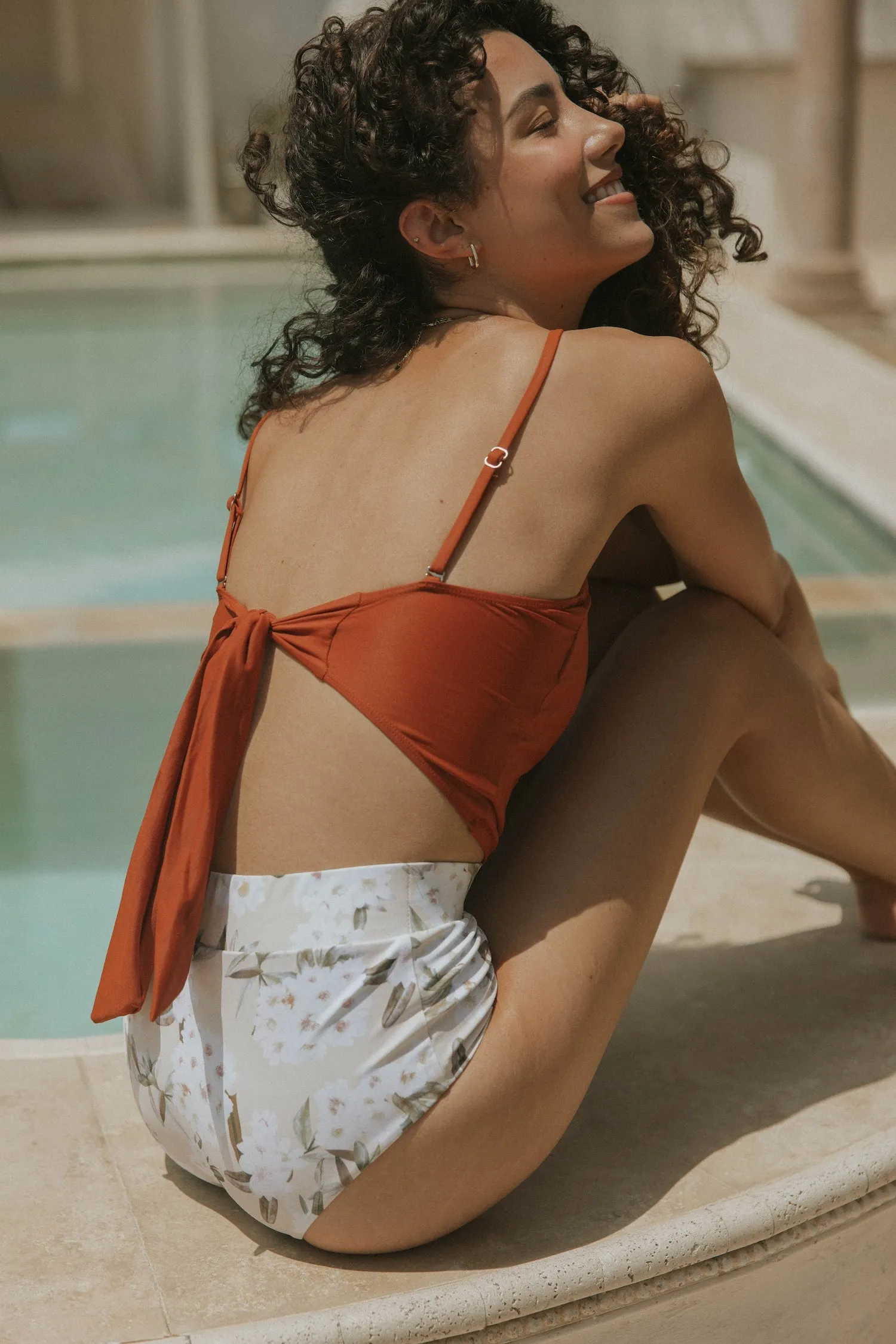 Jasmine High-Waisted Bottoms