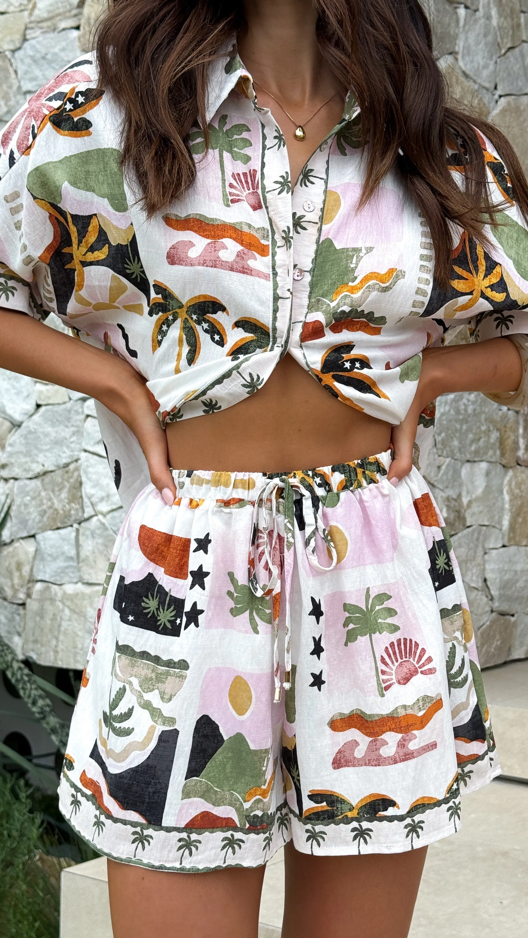 Kimberly Shorts - Desert Palms