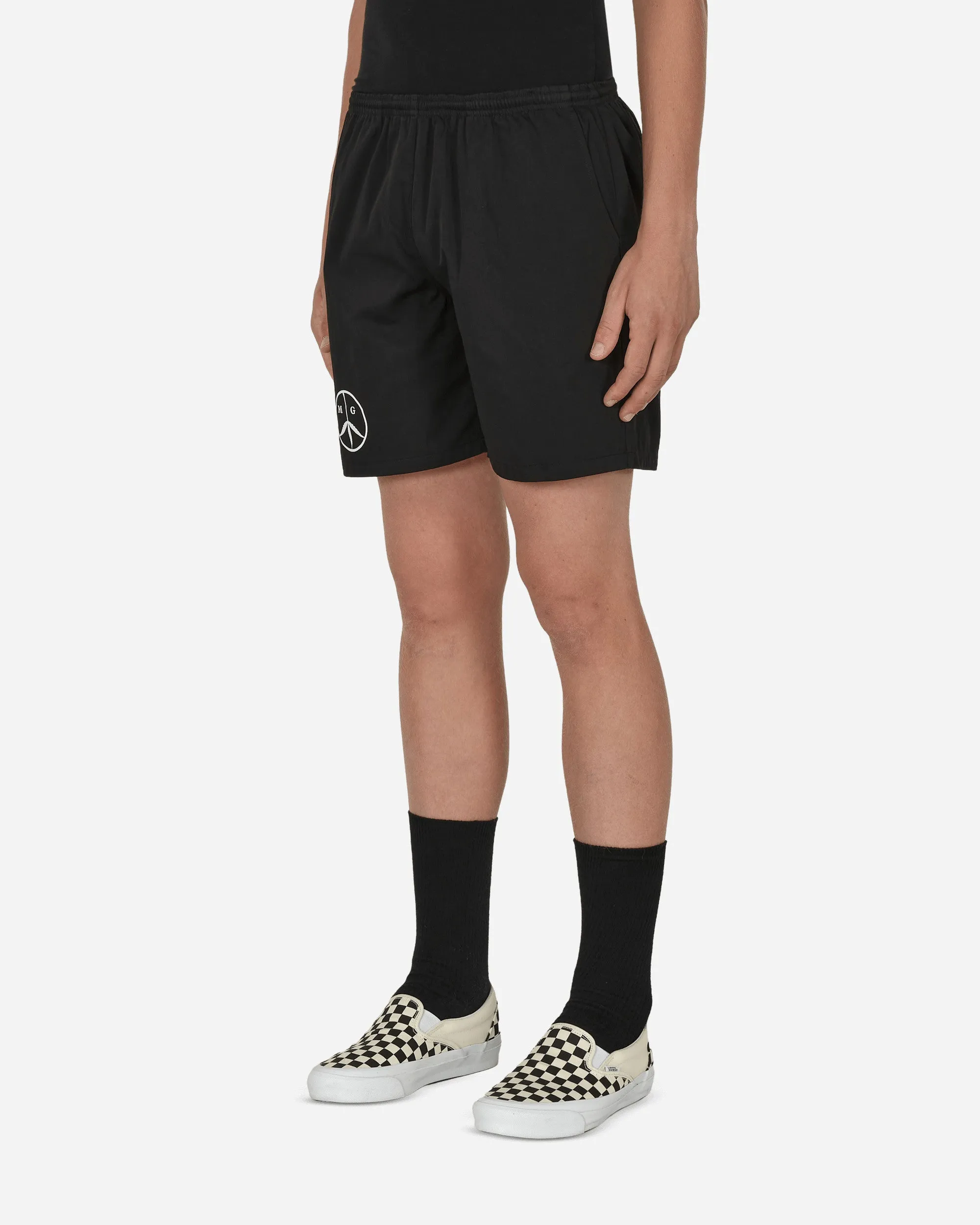 Land Shorts Black